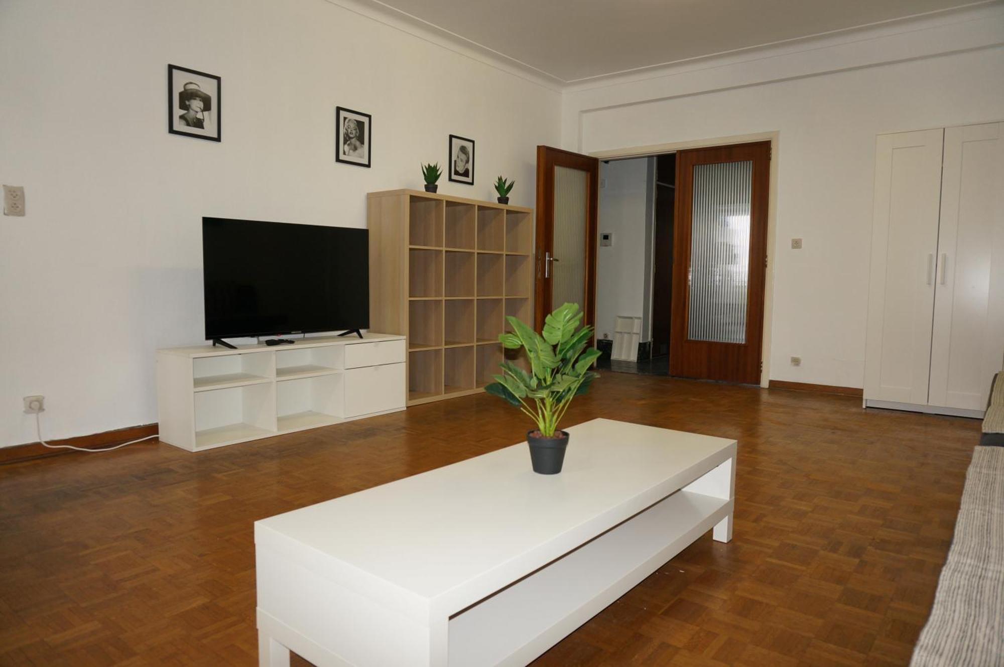 Belga Apartment 3 Bedrooms. Antwerpia Zewnętrze zdjęcie